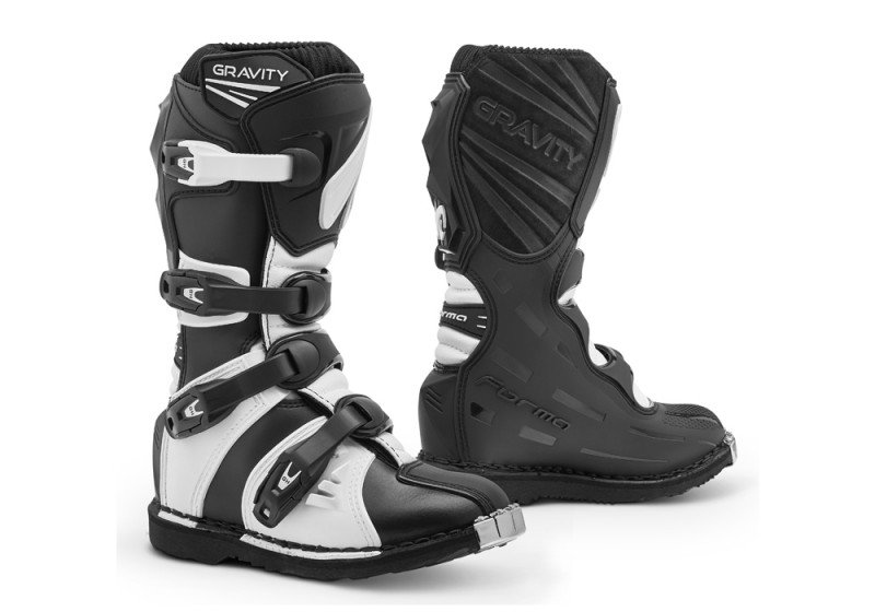 FORMA Off-road boots GRAVITY junior black/white 32