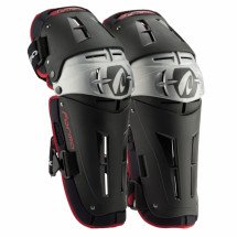 FORMA Knee guards TRI-FLEX black/silver/red OS