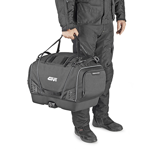 GIVI Top bag with MONOKEY attachment specific for animals transport T525